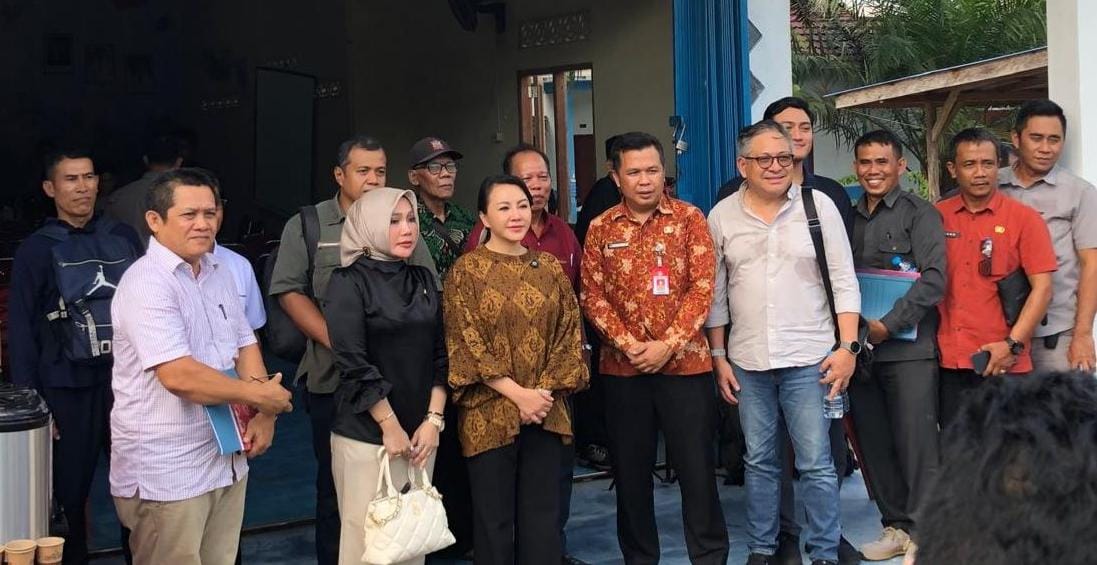 Pemkab Landak Turun Tangan Mediasi PT FBR dengan Warga Tiga Desa di Mandor