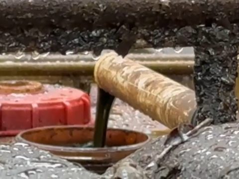 Produksi Minyak Sumur Masyarakat di Jawa Tengah Bakal Diolah di Kilang Cepu