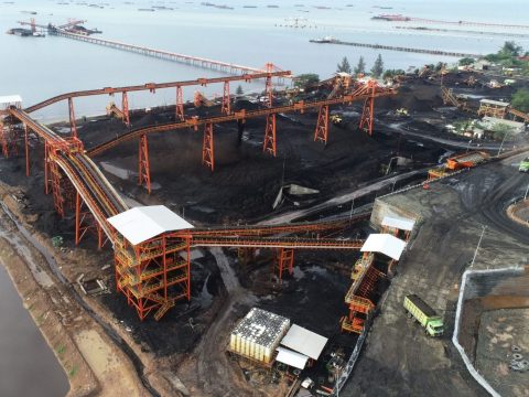 PLN Salurkan 23.040 Unit REC ke PT Borneo Indobara