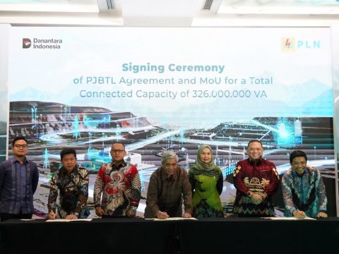 PLN Teken PJBTL dengan Enam Perusahaan Tambang, Listrik Hijau Makin Masif