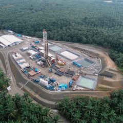 Teknologi Walking Rig Percepat Pengeboran Sumur BNG-079 di Sumatera Selatan