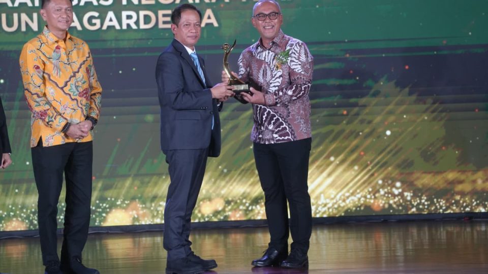 PGN Group Sabet Empat PROPER EMAS