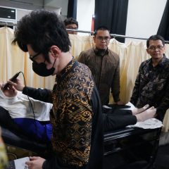 PLN Salurkan Alat Deteksi Dini Risiko Kehamilan Demi Tekan Angka Kematian Ibu di Garut