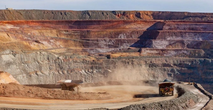 BUMI Ekspansi ke Australia, Akuisisi Loyal Metals Rp977 Miliar