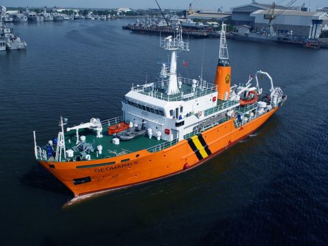 Kapal Geomarin V PAL Indonesia Perkuat Riset Potensi Migas dan Pertambangan Nasional