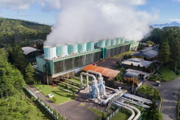 PLN Indonesia Power Sabet Dua Penghargaan Ajang Transformation Town Hall PLN Group