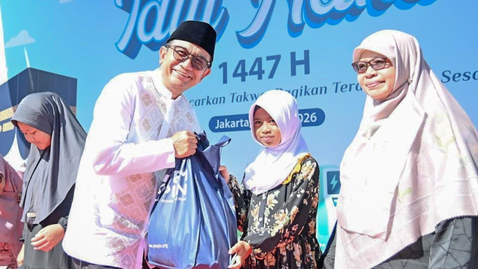 PLN Indonesia Power Berbagi Hewan Kurban Menjangkau Masyarakat di Pelosok