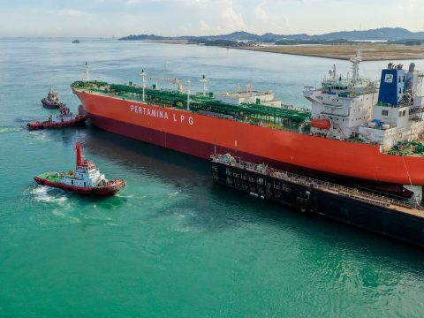 Dua Kapal Gas Raksasa Pertamina Patra Niaga Topang Distribusi LPG