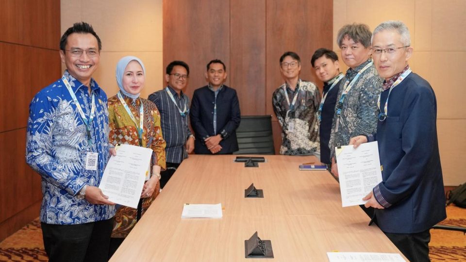 PLN EPI Teken Kesepakatan 640 Kargo LNG Masela Selama 15 Tahun
