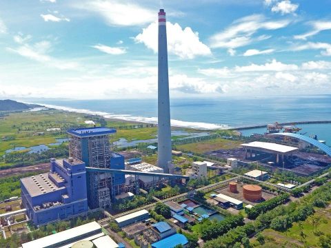 PLN Indonesia Power Perkuat Cofiring Biomassa di PLTU Adipala