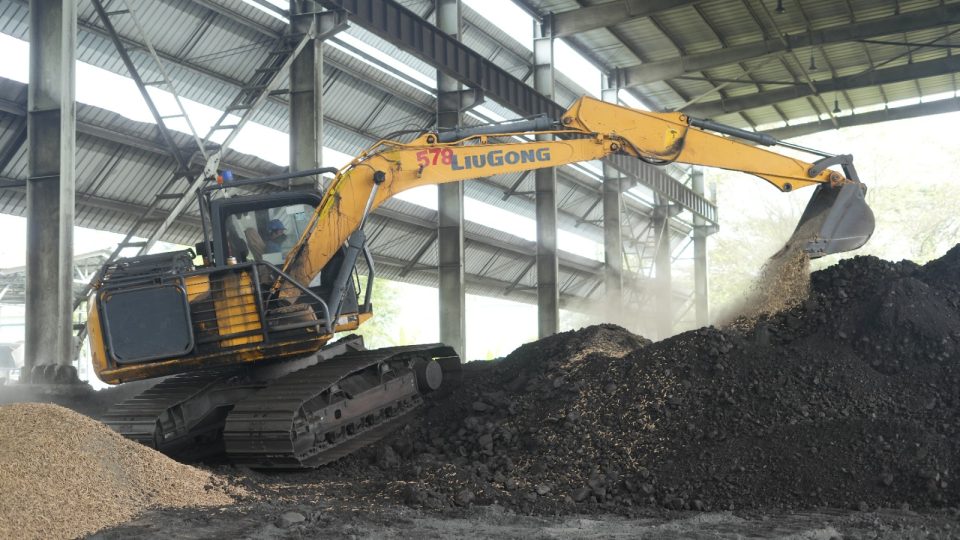 PTBA Uji Coba Cofiring Tahap II di PLTU Mulut Tambang Banko Barat