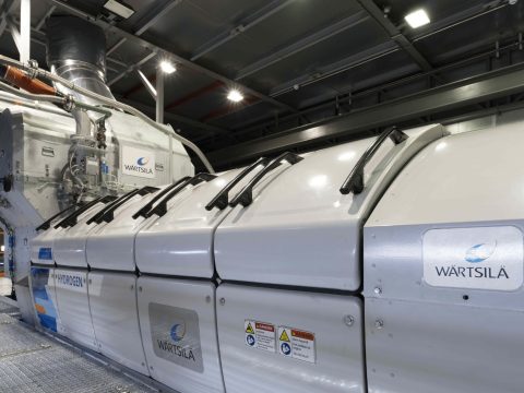 Wärtsilä Operasikan Mesin Hidrogen 100% di Jaringan Listrik Spanyol, Uji di Bali Capai Campuran 23%