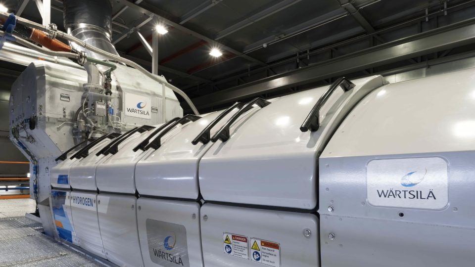 Wärtsilä Operasikan Mesin Hidrogen 100% di Jaringan Listrik Spanyol, Uji di Bali Capai Campuran 23%