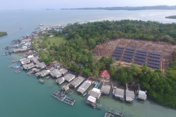 Kolaborasi Pertamina NRE dan Kementerian Koperasi Dorong PLTS KDKMP Pulau Sembur