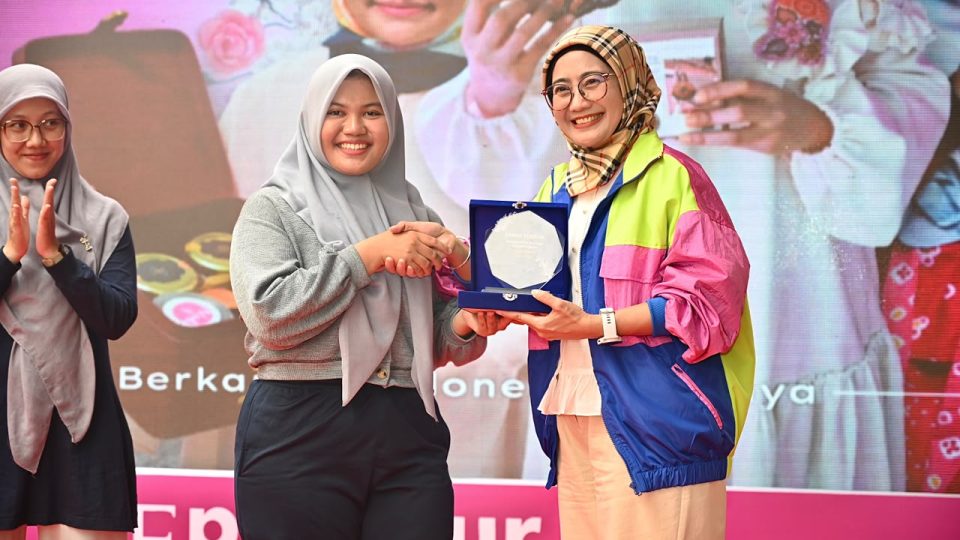 Angkat Warisan Budaya ke Panggung Nasional, Dua Perempuan Raih Prestasi PFPreneur 2026
