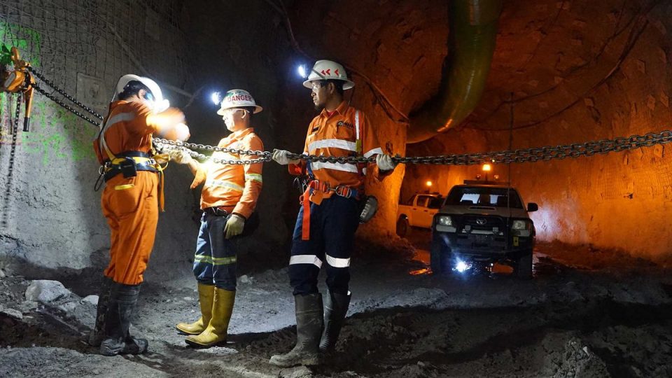 Sengketa Hak Pekerja Newcrest, Preseden Buruk Tata Kelola Divestasi Asing di Indonesia