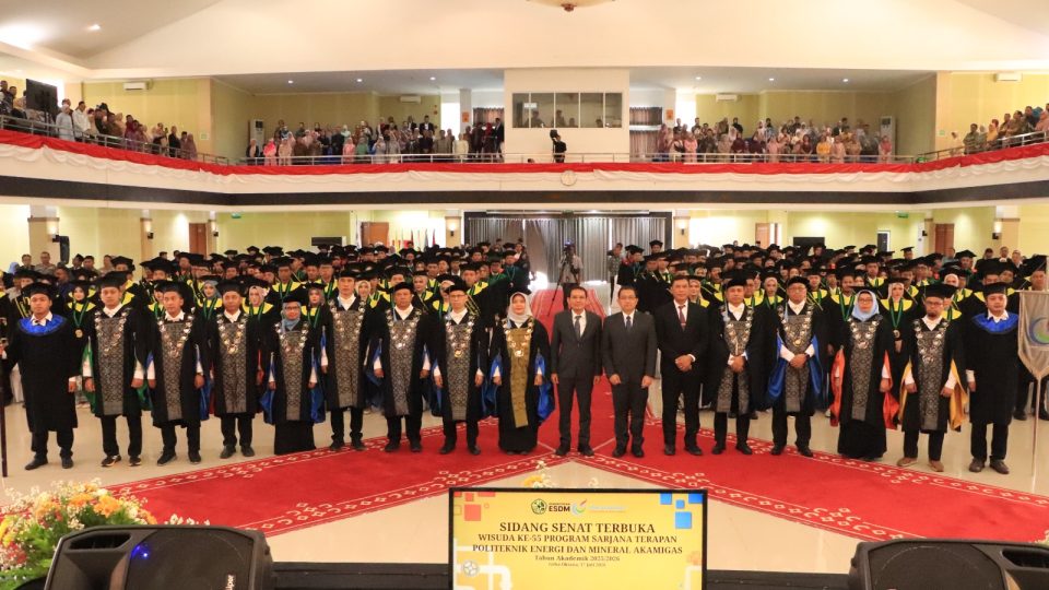 PEM Akamigas Kukuhkan 207 Wisudawan, Serapan Lulusan di Dunia Kerja Terus Meningkat