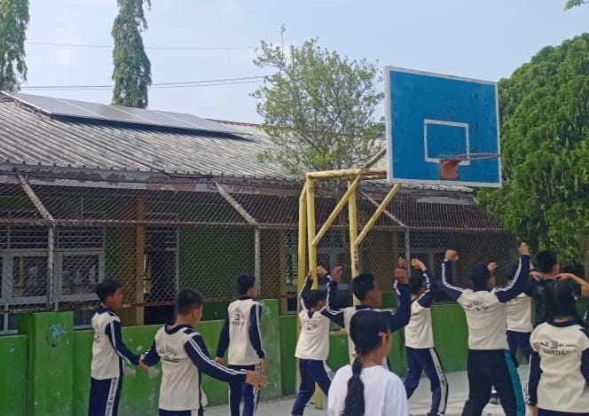 PLTS Pertamina NRE Dukung Pembelajaran 768 Siswa SMPN 2 Mandau Bengkalis