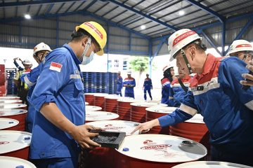 Jaga Ketersediaan Oli Nasional, Pertamina Lubricants Perkuat Pabrik Gresik Kapasitas 120.000 KL/Tahun