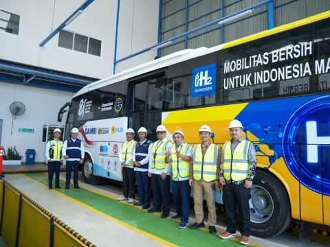 Pemerintah Dukung Bus Konversi Hidrogen-Diesel, Pilot Project Meluncur di GHES 2026