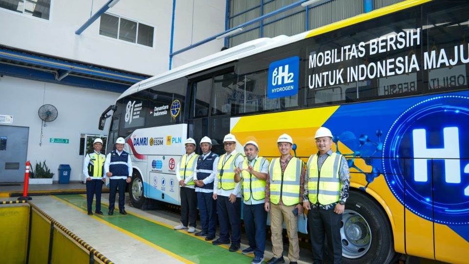 Pemerintah Dukung Bus Konversi Hidrogen-Diesel, Pilot Project Meluncur di GHES 2026
