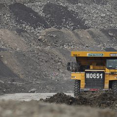 Dekarbonisasi Tambang, Petrosea Sewa Gardu Listrik CDIA untuk Elektrifikasi Kendaraan