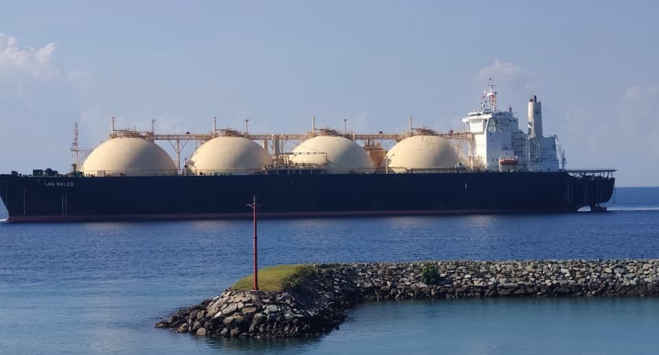 DSLNG Targetkan Ada Gambaran Kelanjutan Kontrak Jual Beli LNG pada Desember 2026