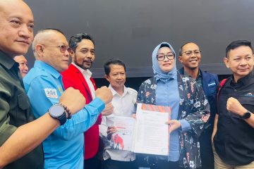 Serikat Pekerja PLN dan Forkom BUMN Serahkan Rekomendasi RUU Ketenagakerjaan ke DPR RI