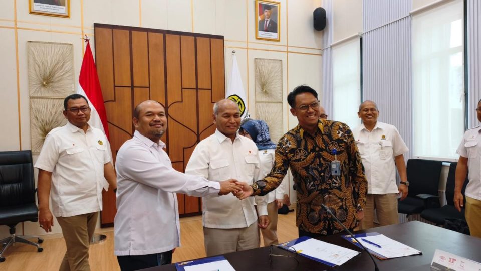 Sah! Bank Mandiri Biayai Pembelian Minyak dari Sumur Masyarakat