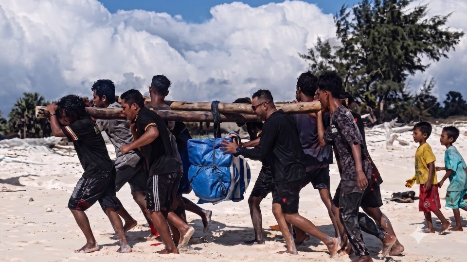 PLN Jaga Keandalan Listrik hingga Pulau Terluar Salura NTT