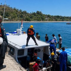 PLN Kirim Tim Recovery ke Daerah Terpencil Terdampak Gempa di Flores NTT