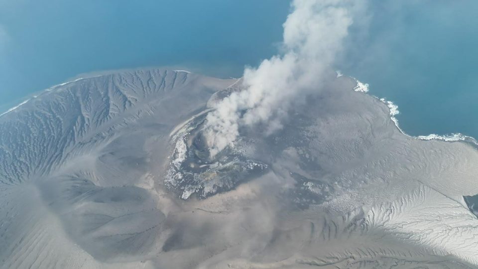 Episode Erupsi Panjang Berakhir, Status Gunung Anak Krakatau Siaga