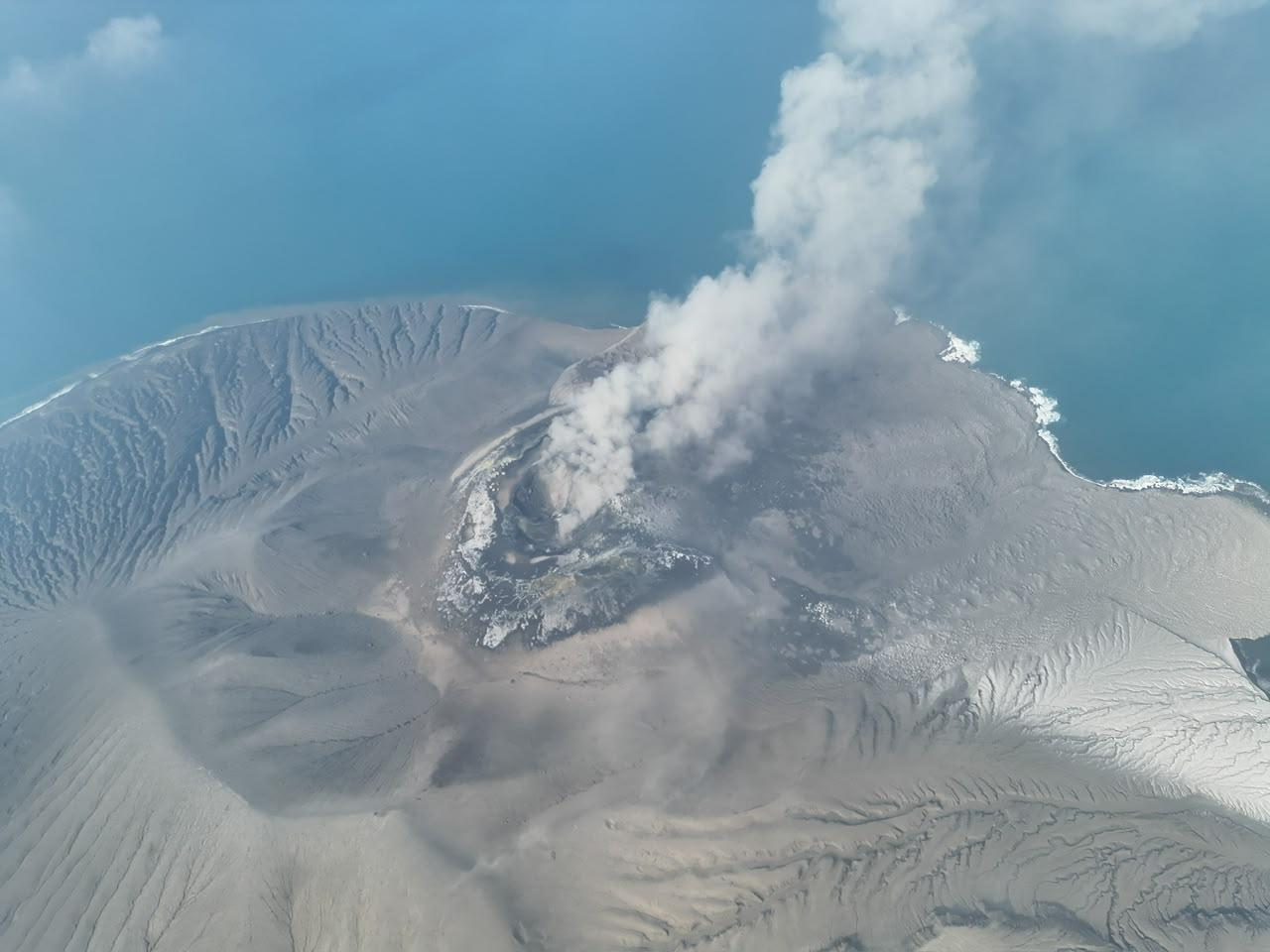 Episode Erupsi Panjang Berakhir, Status Gunung Anak Krakatau Siaga