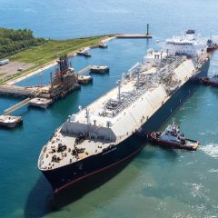 Terminal LNG Arun Jadi Pusat Bisnis Gassing Up and Cooling Down Bagi Kapal LNG di Asia