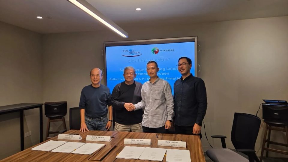 Arkora Hydro Pasang PLTS + Baterai di Batam-Bintan