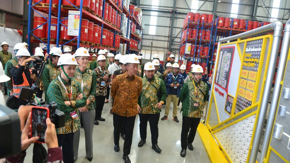 Perkuat Rantai Pasok Industri, Shell Resmikan Pabrik Gemuk 12 Kiloton di Bekasi