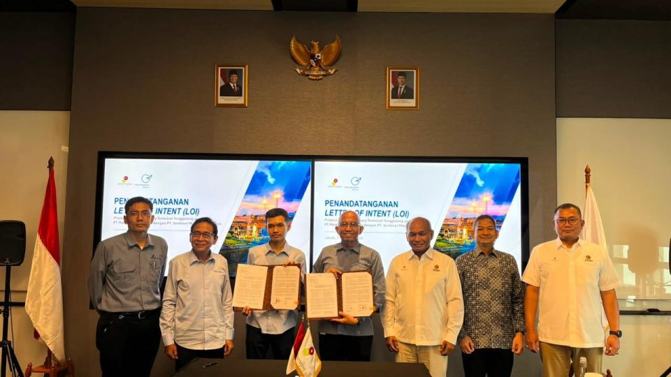SKK Migas Teken LoI untuk Lifting 2,5 Juta Barel Minyak Mengendap di Tangki