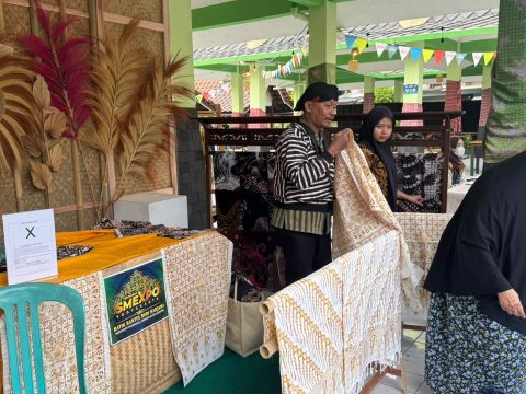 Hari Batik Nasional, Pertamina Dorong UMKM Naik Kelas Lewat Pemberdayaan Inklusif