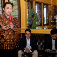 Percepatan PLTS 100 GW Dorong Pertumbuhan Ekonomi 8%