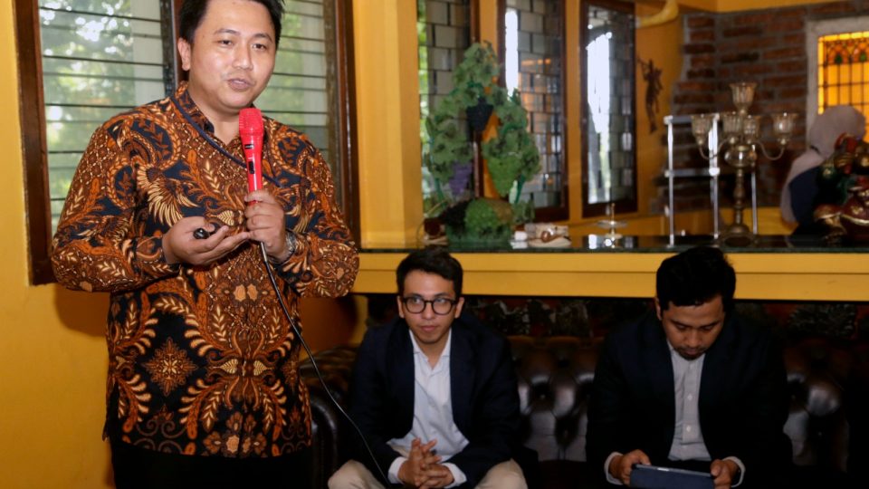 Percepatan PLTS 100 GW Dorong Pertumbuhan Ekonomi 8%