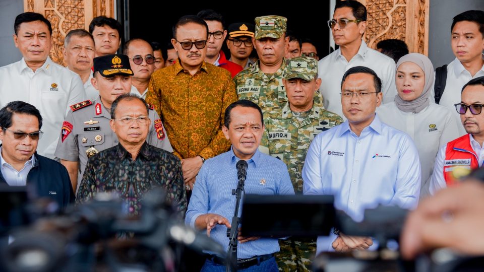 Bahlil Perintahkan Distribusi BBM dari Jawa ke Bali Digenjot