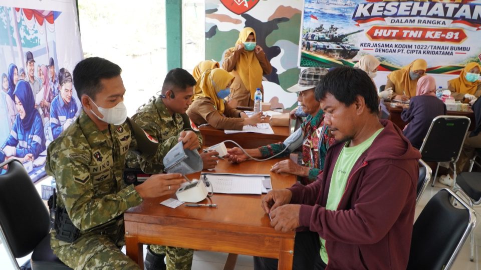 Seimbangkan Bisnis & ESG, CK Jadikan Bakti Kesehatan Agenda Rutin di Tanah Bumbu