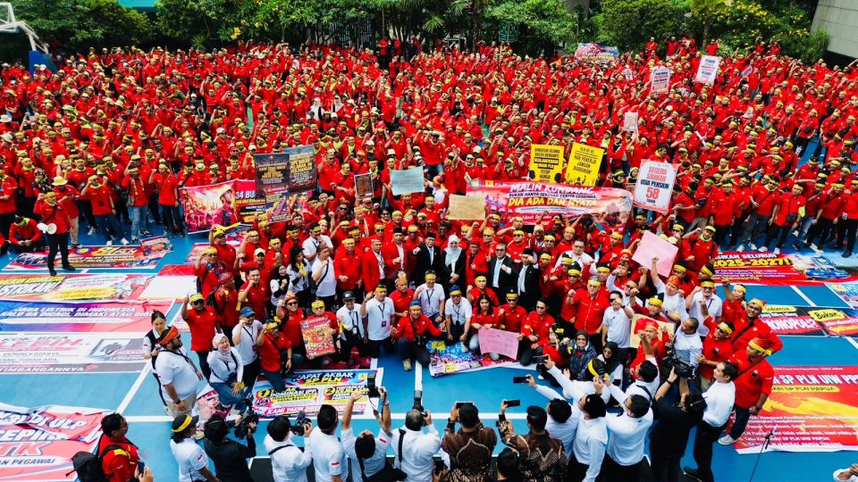 1.600 Pekerja PLN Desak Evaluasi RUPTL dan Tolak Power Wheeling