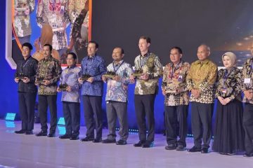 DSLNG Raih Penghargaan SKK Migas atas Kontribusi Komersialisasi Gas Domestik