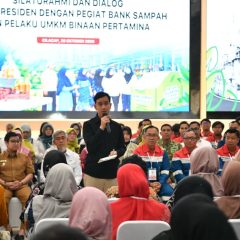 Sulap Jelantah Jadi Cuan, Wapres Gibran Apresiasi Peran Ibu-Ibu Pengelola Bank Sampah Binaan Pertamina di Cilacap