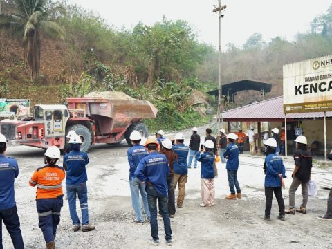 Kolaborasi Perhapi dan NHM Ajak Mahasiswa Belajar Industri Tambang di Gosowong