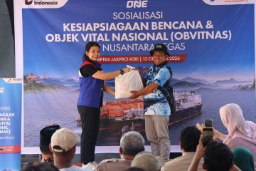 NR Bangun Kesadaran Keselamatan Nelayan di Sekitar FSRU Nusantara Regas Satu